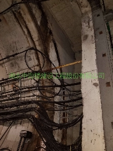 地铁站堵漏